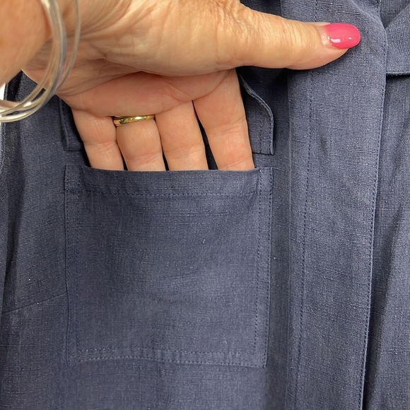 Lord & Taylor Womens Shift Dress 14 Navy Hidden Button Down Sleeveless 72% Silk - Picture 4 of 15